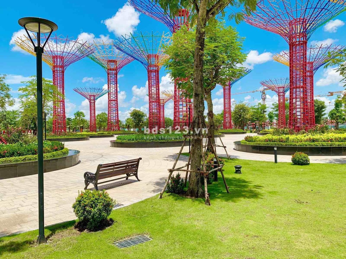 Bán lại căn hộ 2 PN+ Vinhome Grand Park quận 9 đầy đủ nội thất S302 siêu rẻ