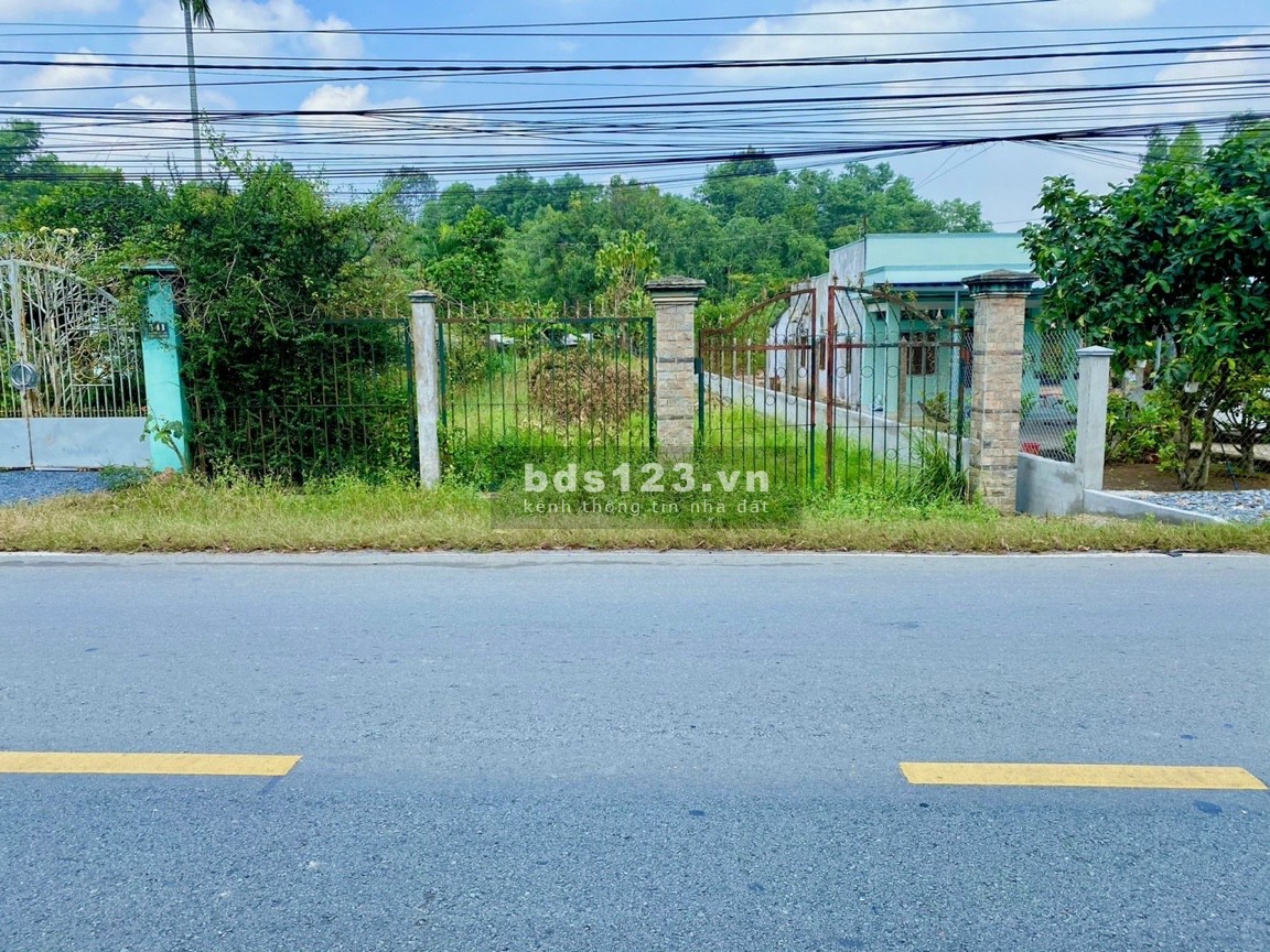 Bán lô đất thổ cư mặt tiền đường Nguyễn Văn Khạ, dt 436m2, 300m2 thổ cư sổ sẵn