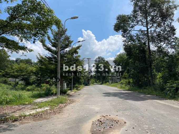 Hàng hiếm 85m2 full thổ mặt tiền đường 20m 1ty3 lh 0868910750