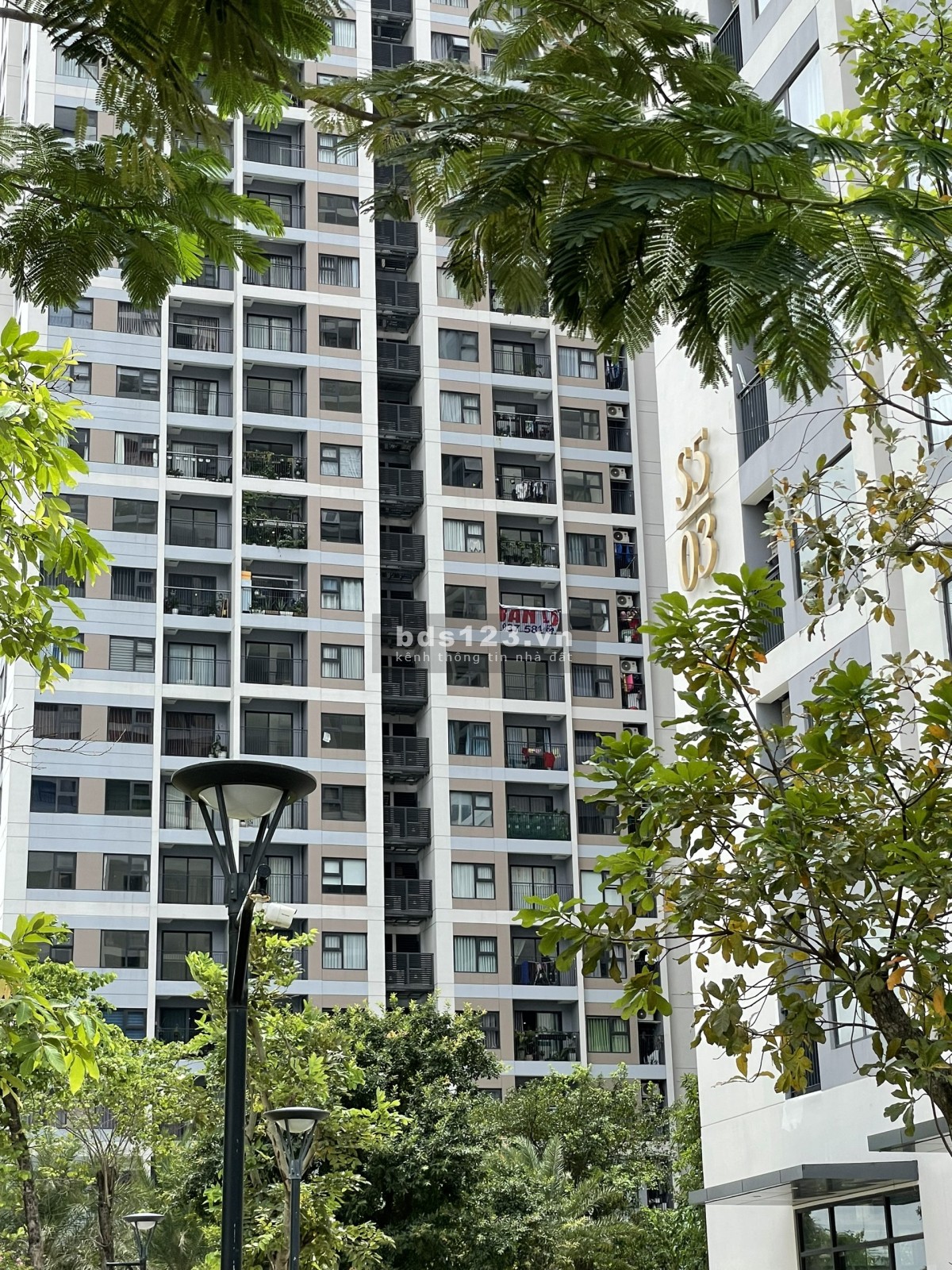 Bán lại căn hộ 2 PN+ Vinhome Grand Park quận 9 đầy đủ nội thất S302 siêu rẻ