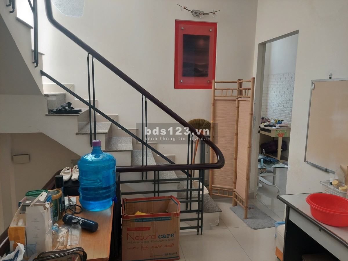 Bán nhà mặt tiền đường Trần Quang Khải, DT 92m², giá chỉ 22 tỷ đồng LH 0905724084