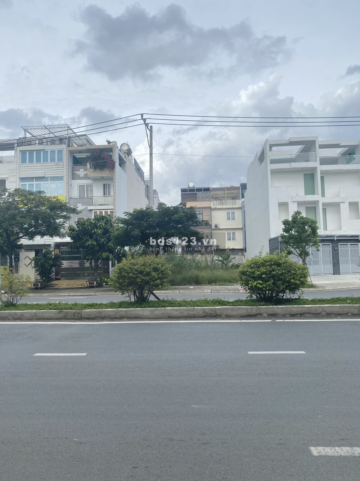 Chính chủ bán đất mặt tiền đường Phạm Hùng nối dài, xã Bình Hưng, huyện Bình Chánh, TPHCM