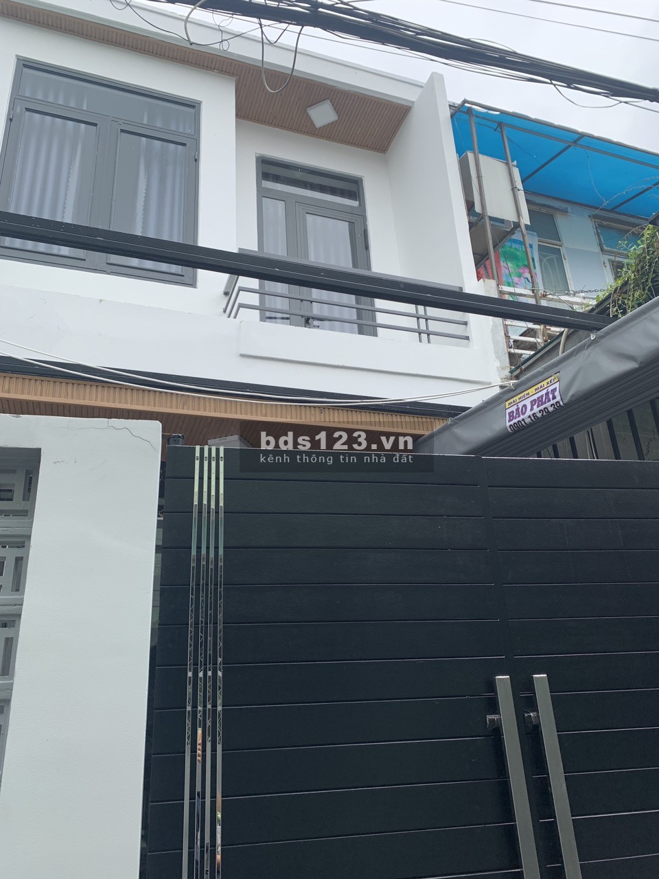 Bán nhà kiệt rộng, gần đường Ông Ích Khiêm 3 tầng giá chỉ 2,9 tỷ đồng TL