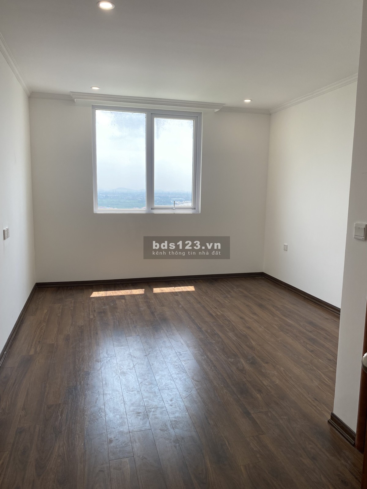 Trực tiếp từ CĐT bán căn 2PN tầng trung view sông - cầu Đông Trù tại dự án Eurowindow River Park