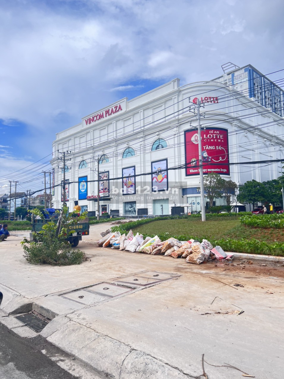 Cho thuê căn hộ 2pn, dt 55m2, 70m2 CHARM CITY BÌNH DƯƠNG mới bàn giao, mới 100%