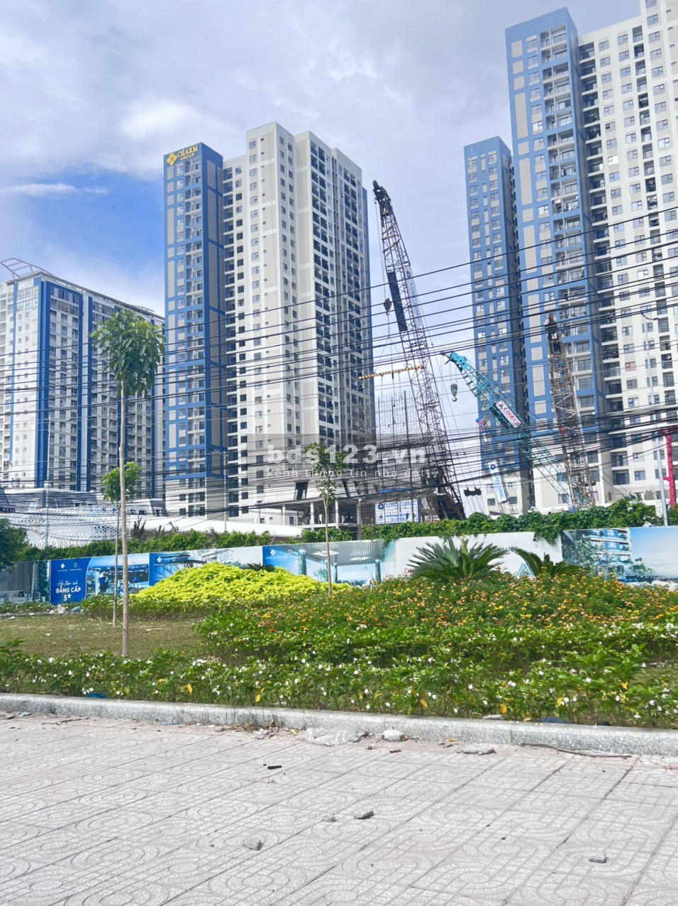 Cho thuê căn hộ 2pn, dt 55m2, 70m2 CHARM CITY BÌNH DƯƠNG mới bàn giao, mới 100%