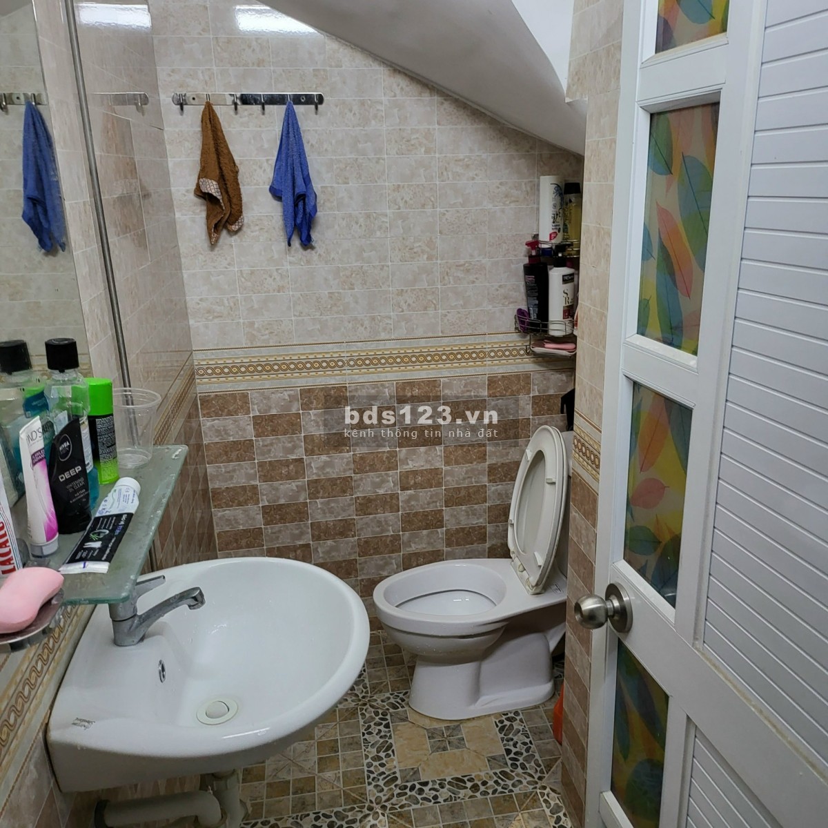 Chính chủ bán nhà hẻm 4m đường Nguyễn Trọng Tuyển p8 Phú Nhuận dt 4,5x11 trệt 3 lầu sân thượng