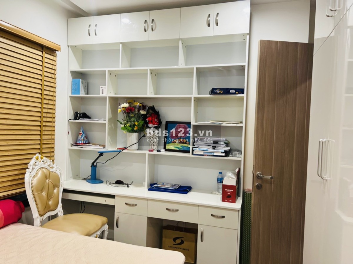 Chính chủ bán cắt lỗ căn hộ góc 2pn, 2w nội thất cao cấp Vinhomes Ocean Park