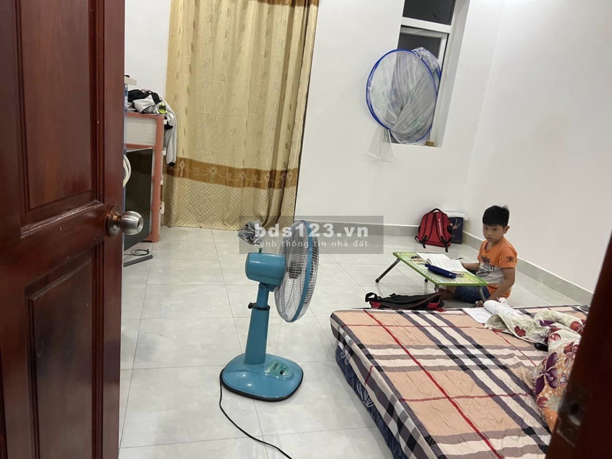 Bán nhà Lê Văn Quới, hẻm 10m, DTSD 48m², giá 3,75 tỷ, tiện kinh doanh