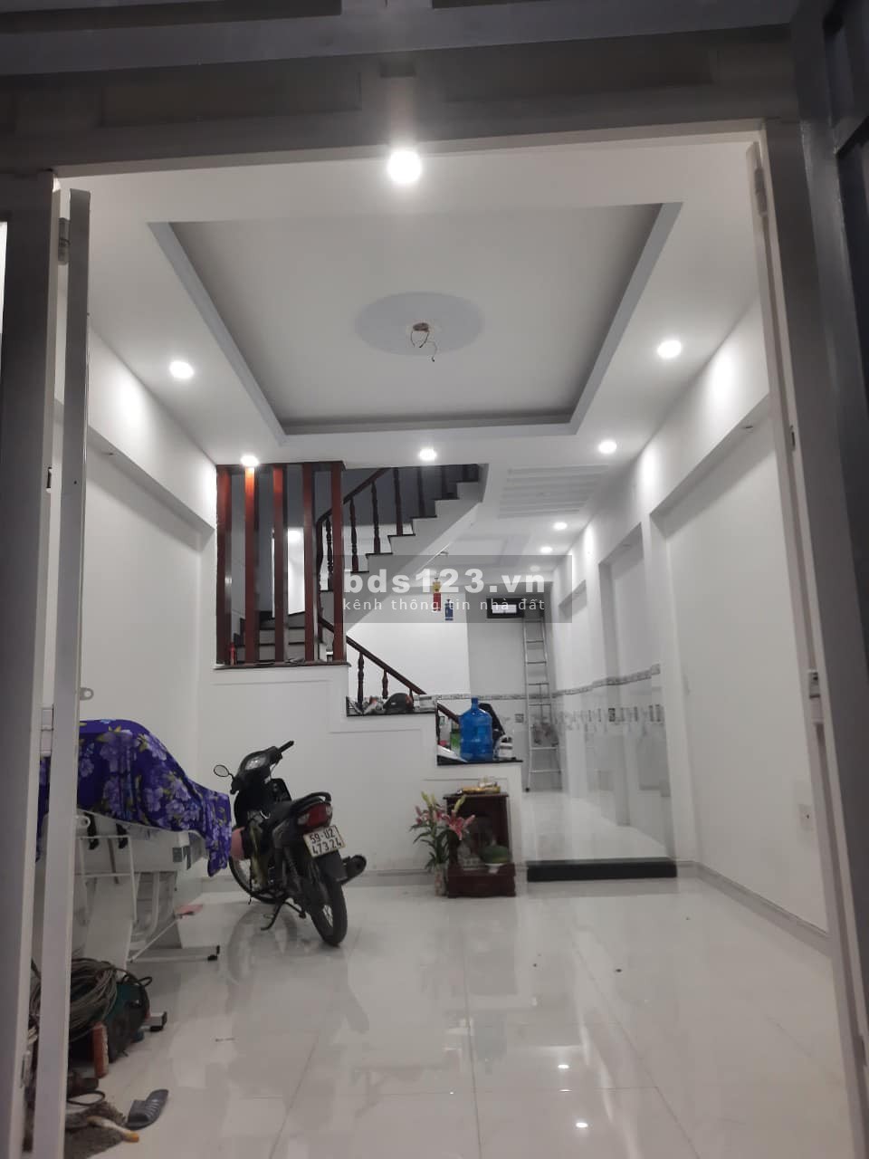 Bán nhà Lê Văn Quới, hẻm 10m, DTSD 48m², giá 3,75 tỷ, tiện kinh doanh