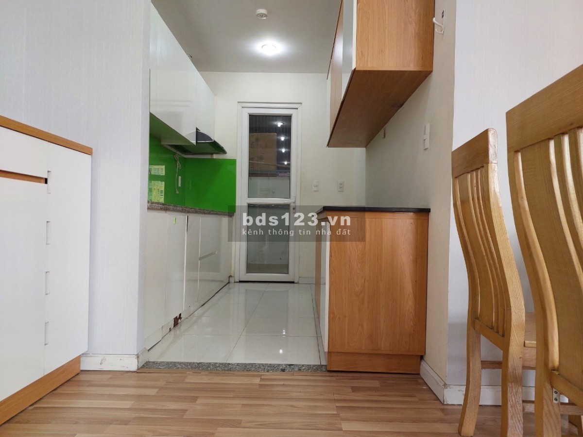 Bán căn góc c/c CityGate Quận 8 diện tích 92m2 3PN tầng 7