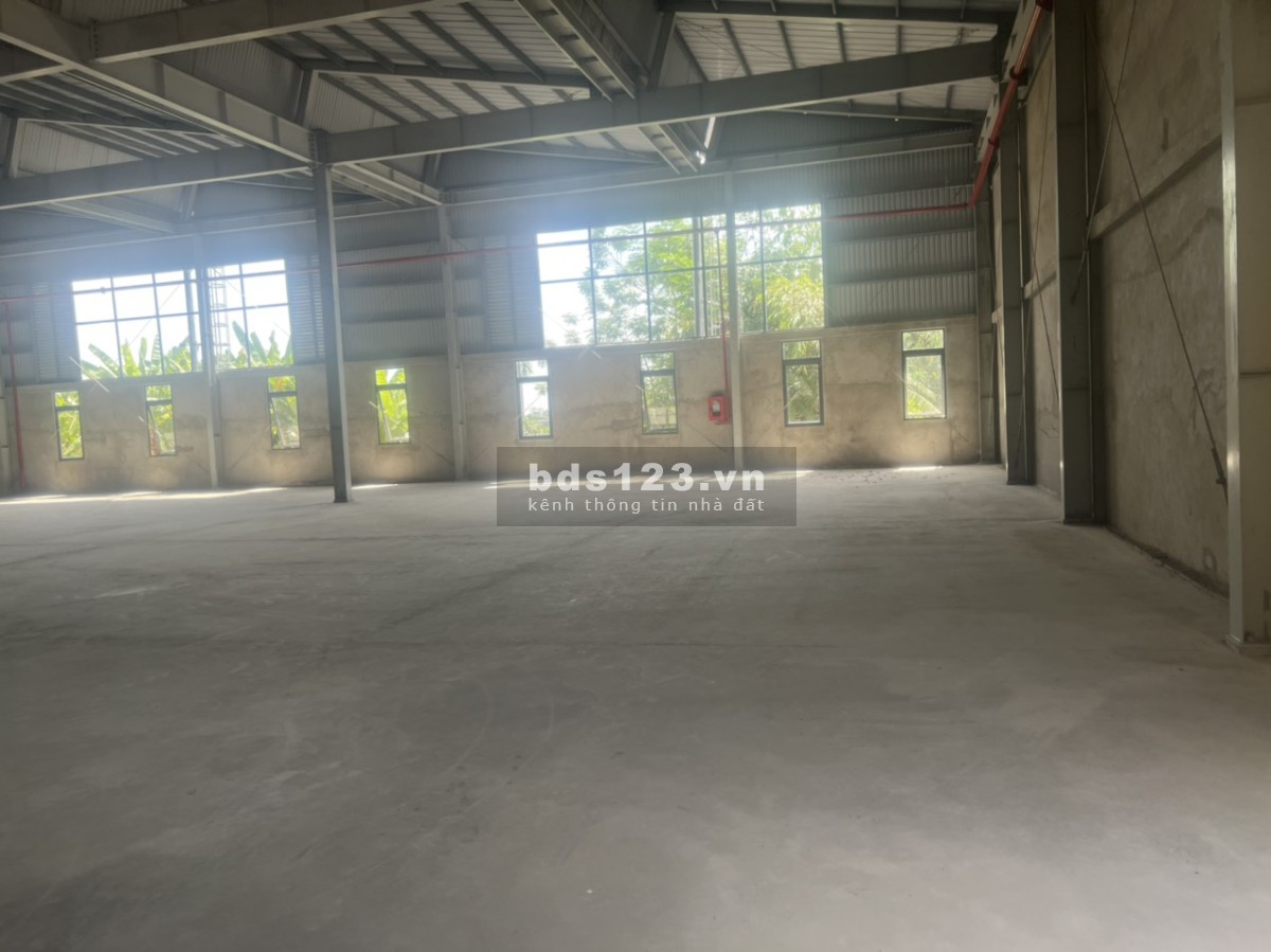 Cho thuê kho Nguyễn Hữu Trí, Thanh Phú, Bến Lức, Long An DT 5000m2