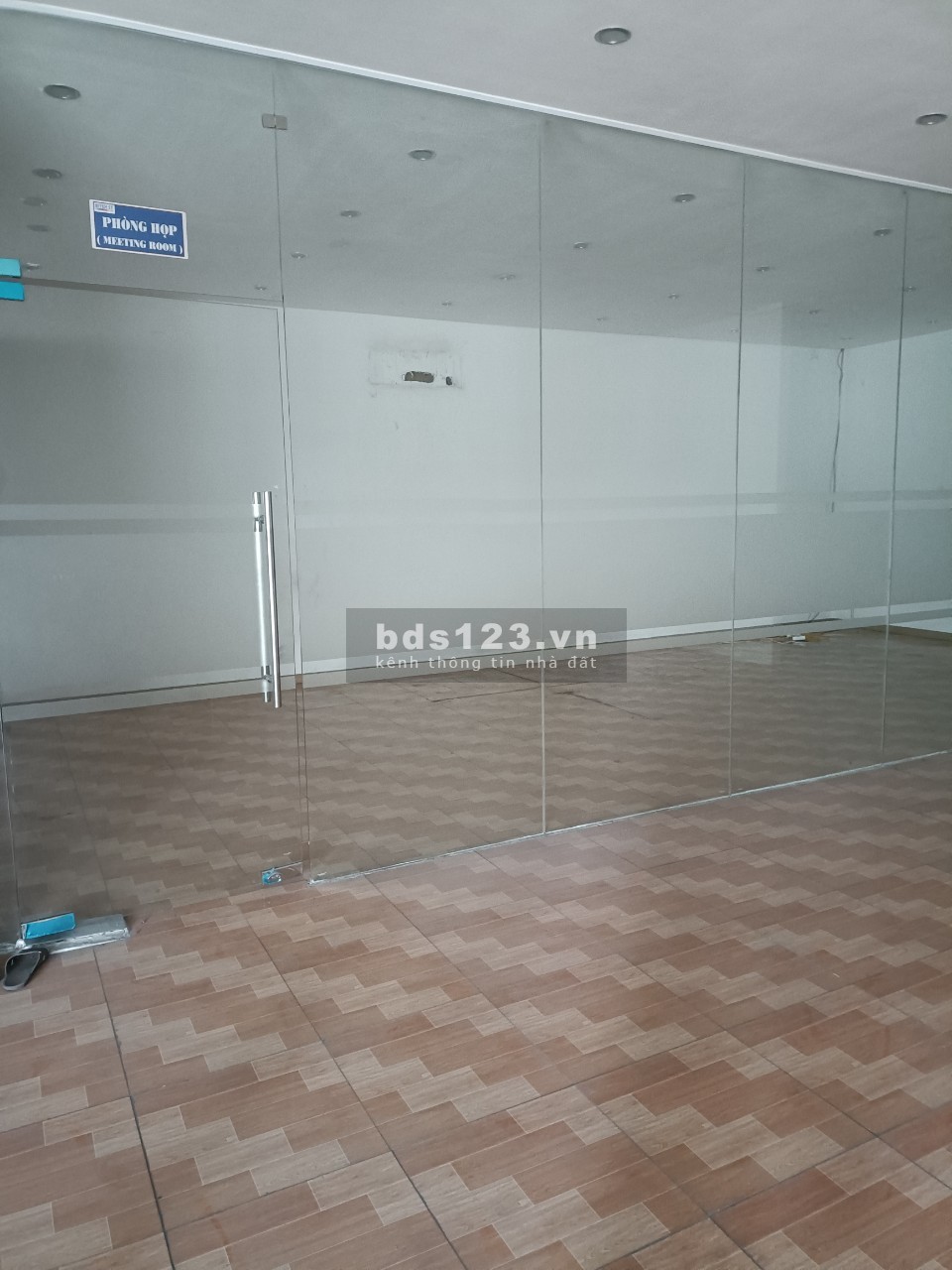 Cho thuê kho diện tích 4.900m2 KCN Tân Đức, Đức Hoà, Long An