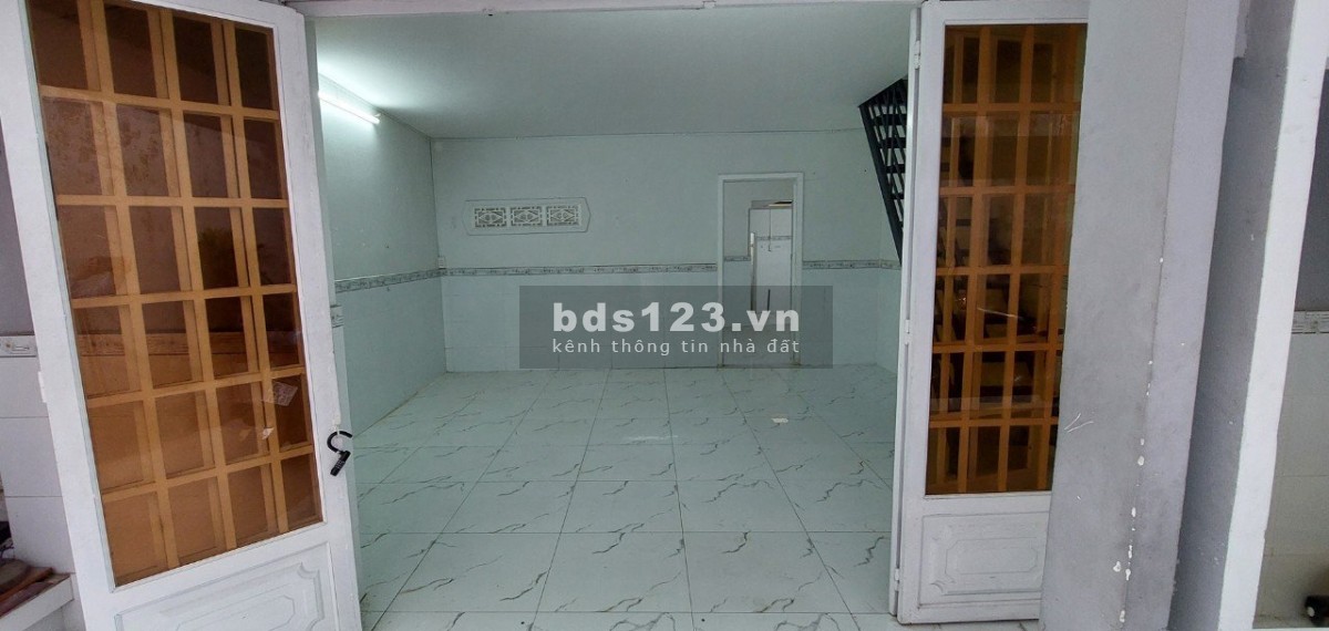 Bán nhà hẻm 90m² đường Đỗ Xuân Hợp, phường Phước Long A giá chỉ 3,4 tỷ LH 0901430958