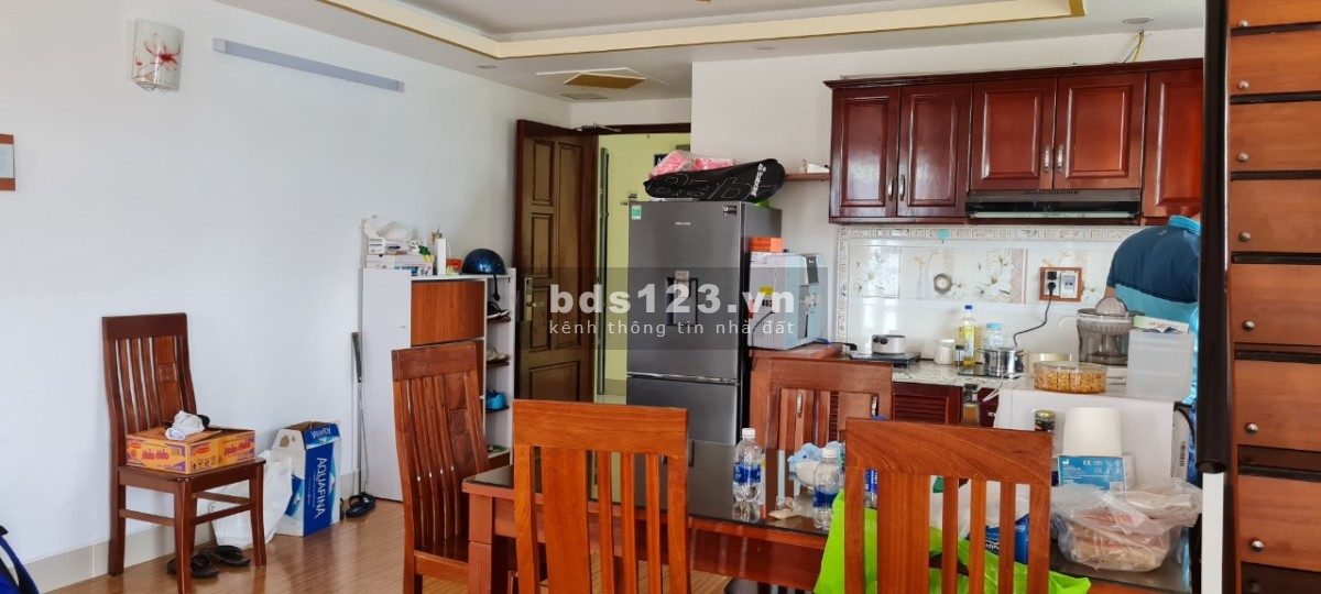 Bán nhà nguyên căn 1 trệt 2 lầu FULL nội thất, giá tốt, sở hữu lâu dài