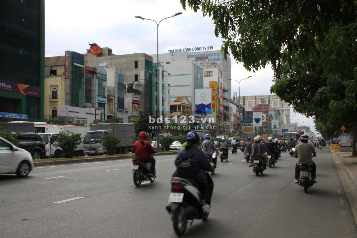 Cho thuê Mặt tiền Cộng Hòa trống suốt, mới, đẹp lh 0915453047