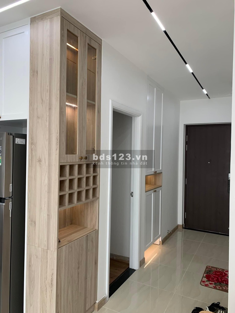 Cho thuê căn hộ giá rẻ Bình Dương, Bcons Garden 2PN/2WC 4,5tr Nội thất cơ bản tủ bếp, rèm