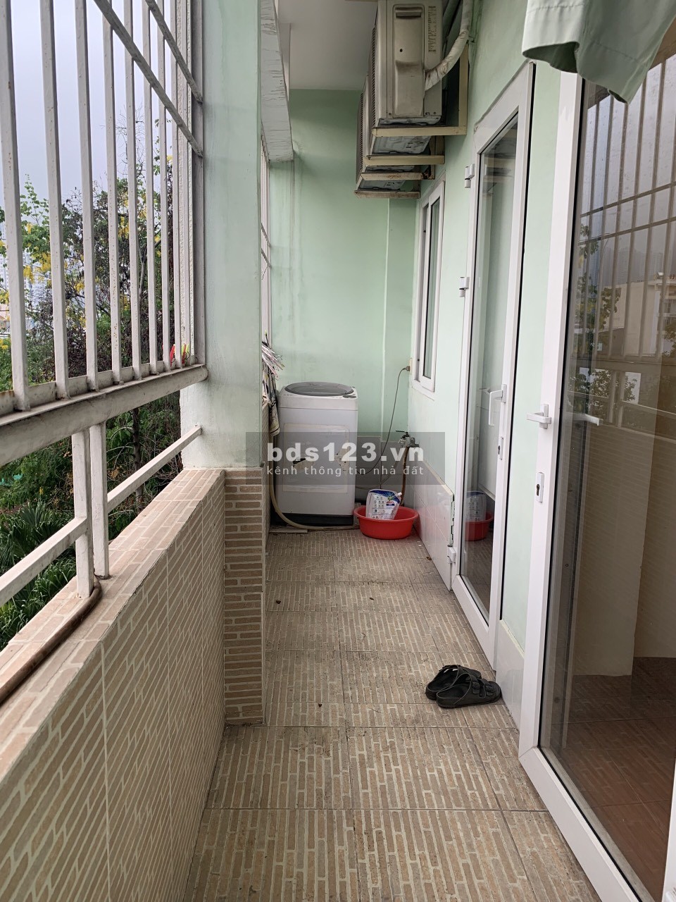 Cần bán chung cư 208 đường D2 quận Bình Thạnh 2 pn 1 wc, full nội thất, giá 2.950 tỷ. lh e Yến