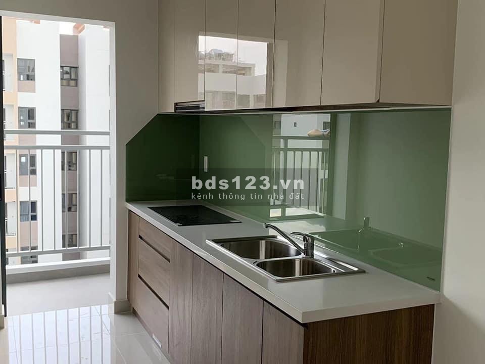 Giá quá tốt 2 pn dt 67m2 Q7 Riverside NTCB tầng cao view sông, giá 8 triệu