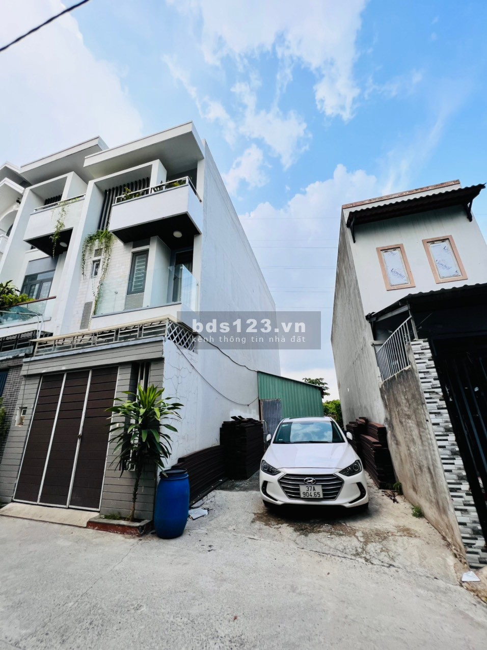 Giảm 350 triệu bán gấp, Đất đường số 12, Trường Thọ, ôtô đi thoải mái, 53m2 vuông vức chuẩn xây nhà