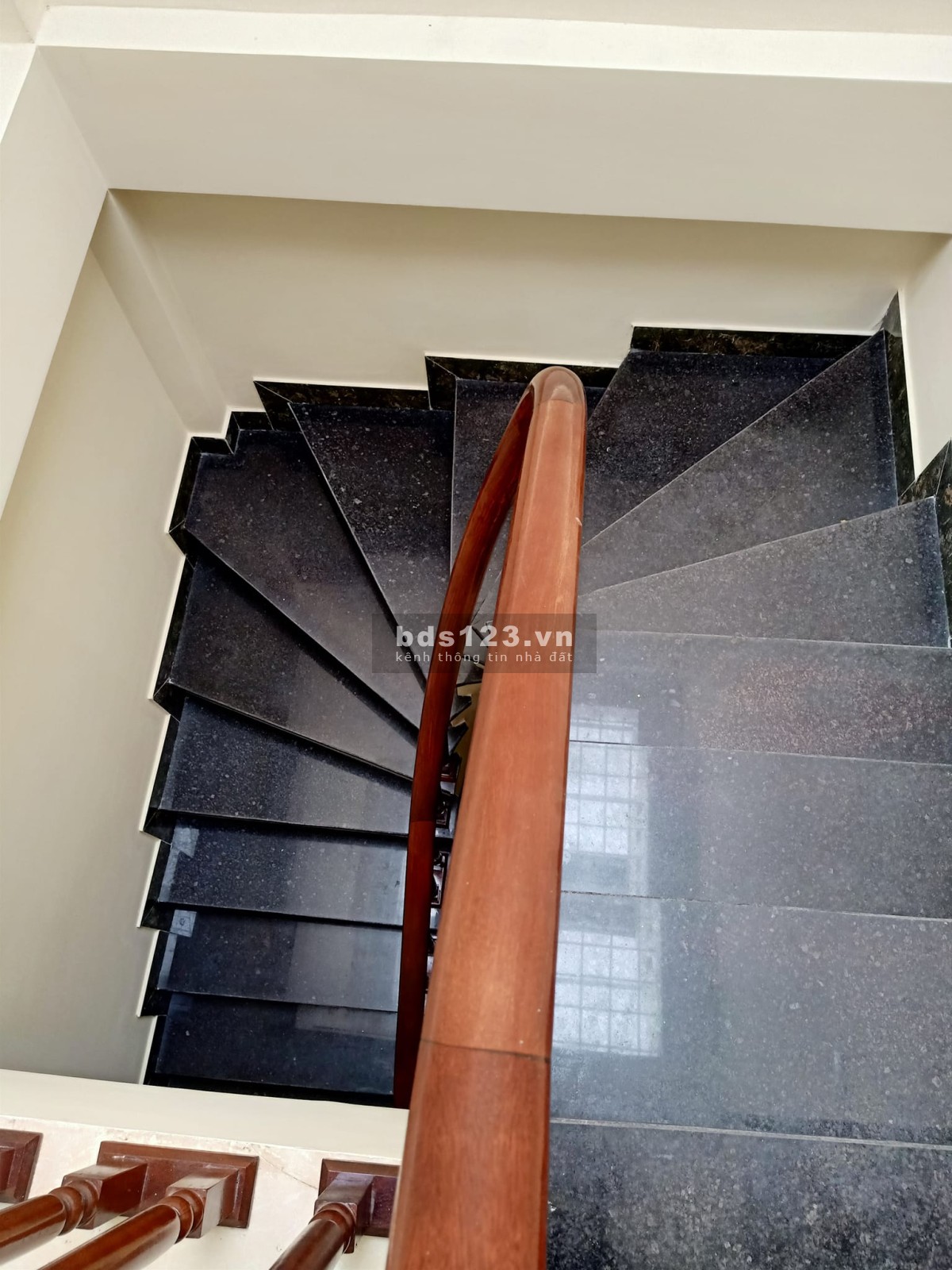 4.x tỷ nhỉnh có ngay nhà đẹp ngõ nông gần mặt đường Khương Đình, sổ vuông đét