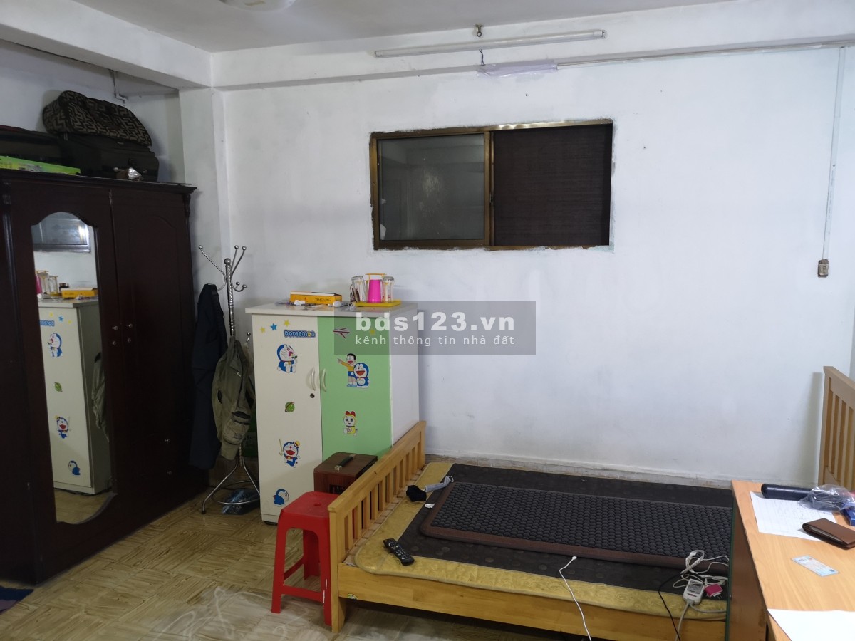 Bán nhanh CH tầng 3, giá tốt tại chung cư 9 Cao Bá Nhạ Quận 1