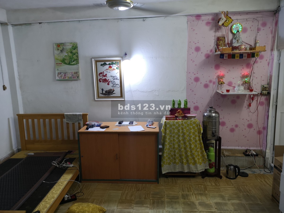 Bán nhanh CH tầng 3, giá tốt tại chung cư 9 Cao Bá Nhạ Quận 1