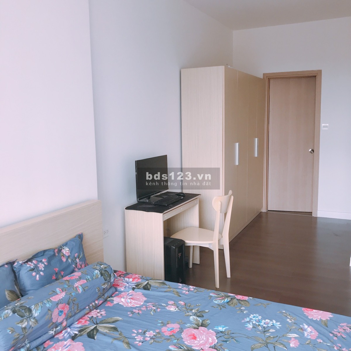 Chính chủ cho thuê 2 phòng ngủ chỉ 15 triệu/tháng chung cư The Sun Avenue