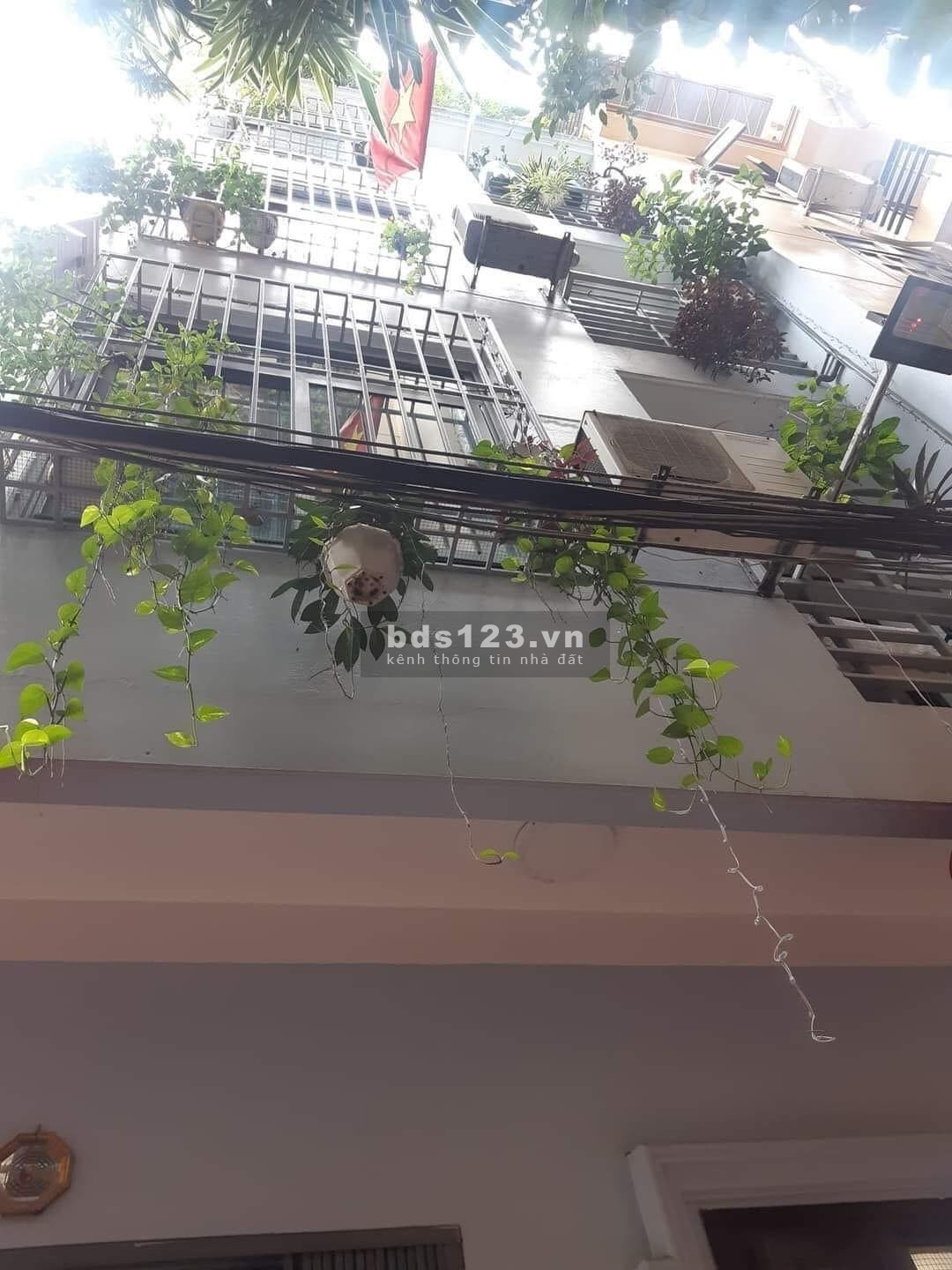 Bán Nhà mặt ngõ 50 Đình Thôn, 64m2 MT5m. Nhà 5 tầng ô tô đỗ cửa, kd đỉnh cao