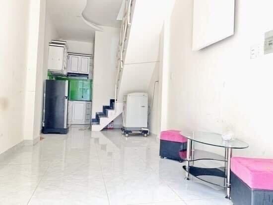 Bán nhà 2 tầng mặt tiền đường số giáp Mai Văn Vĩnh Quận 7 DT 23m², xe hơi đậu tận cửa giá 3,2 tỷ