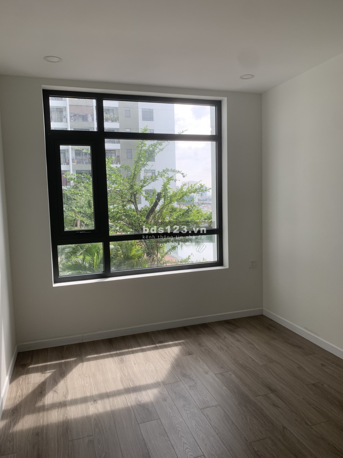 Cần bán căn 1PN/51m² Tầng 8 view hồ bơi dự án Central Premium quận 8 - Giá 2,6 tỷ