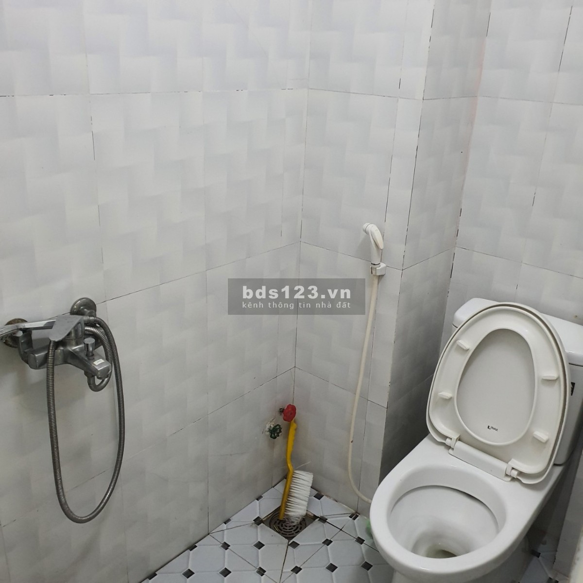 Nguyên căn chính chủ cần bán gấp, giá tốt khu dân cư an ninh Quận Bình Tân