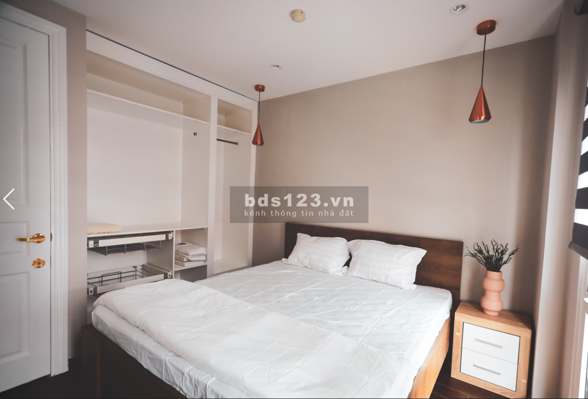 Căn hộ dịch vụ đầy đủ nội thất cho thuê Thái Văn Lung, Quận 1