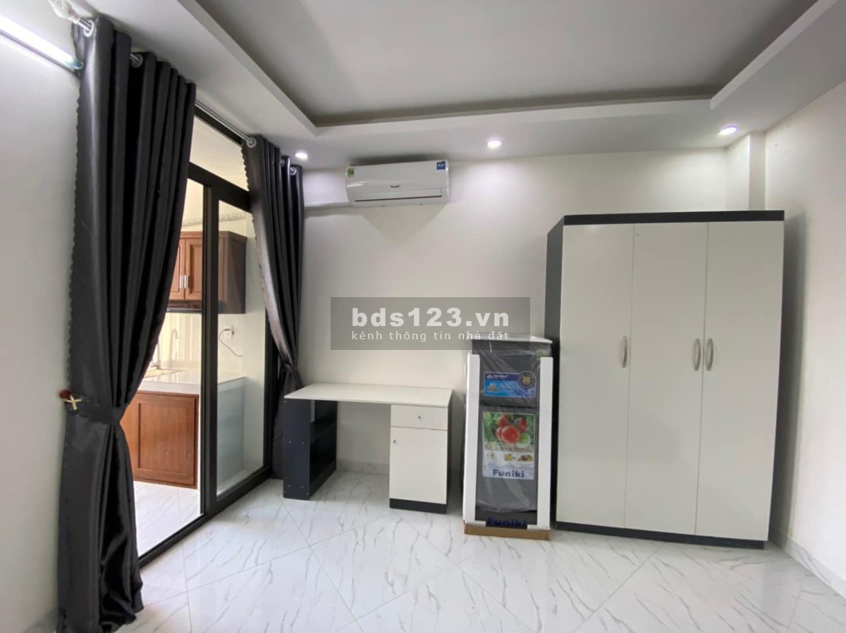 Chung cư mini khu Khương Trung 8 tầng 13 phòng thu 950 triệu/năm
