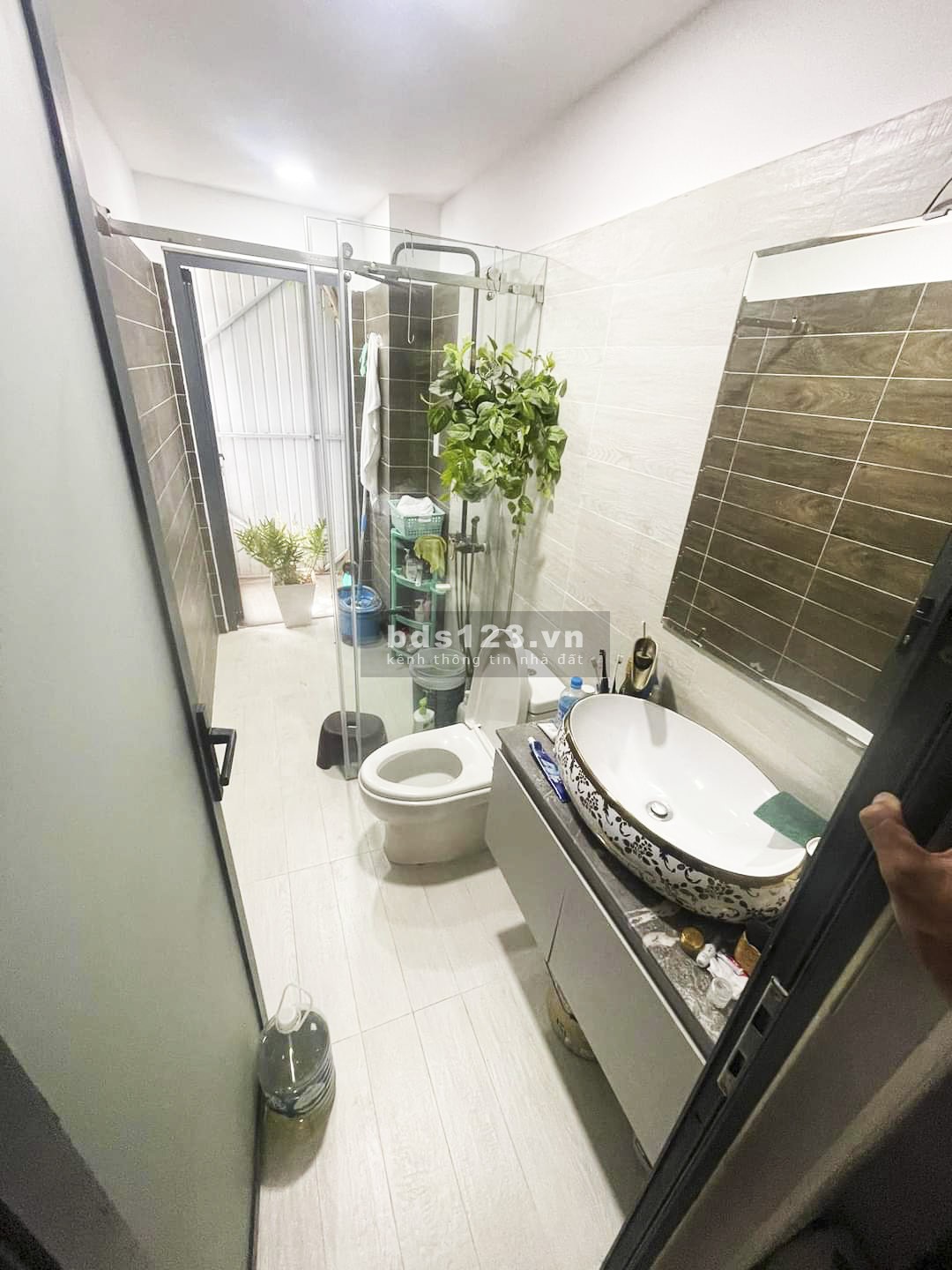 Bán biệt thư mini hẻm đường Huỳnh Tấn Phát, phường Phú Thuận, quận 7 giá 4,8 tỷ đồng TL
