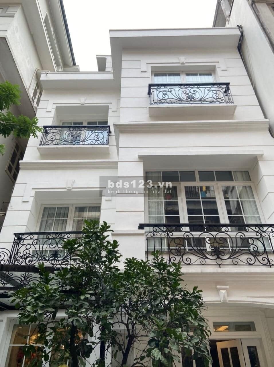 Bán nhà gần Ngụy Như Kon Tum - Ô tô đỗ ngay cửa liên hệ 0382768826