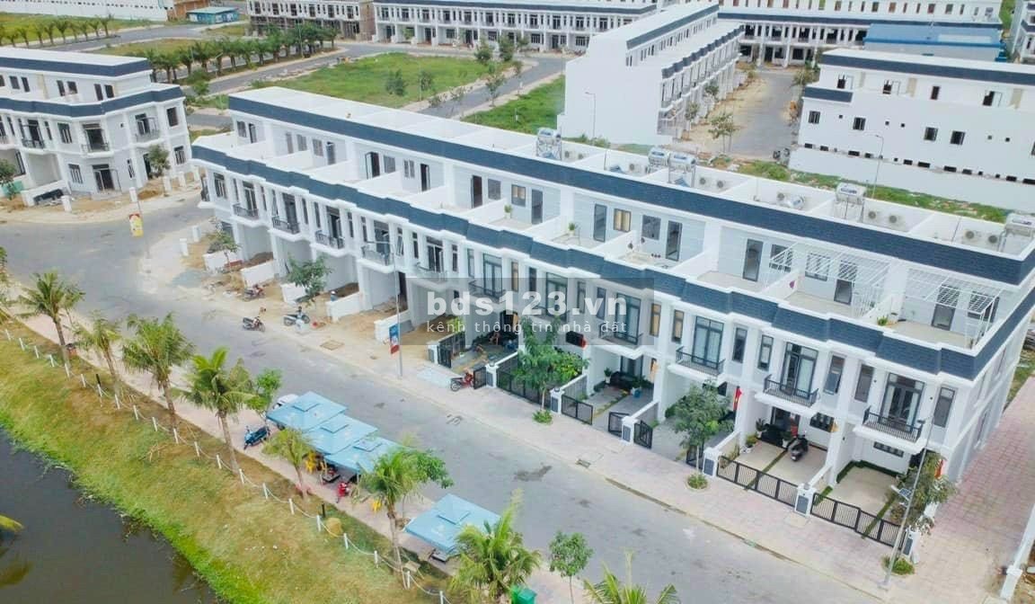 Ở đây không bán lỗ! Em đang hỗ trợ anh chị đầu tư đúng thời điểm tại The Sol City!