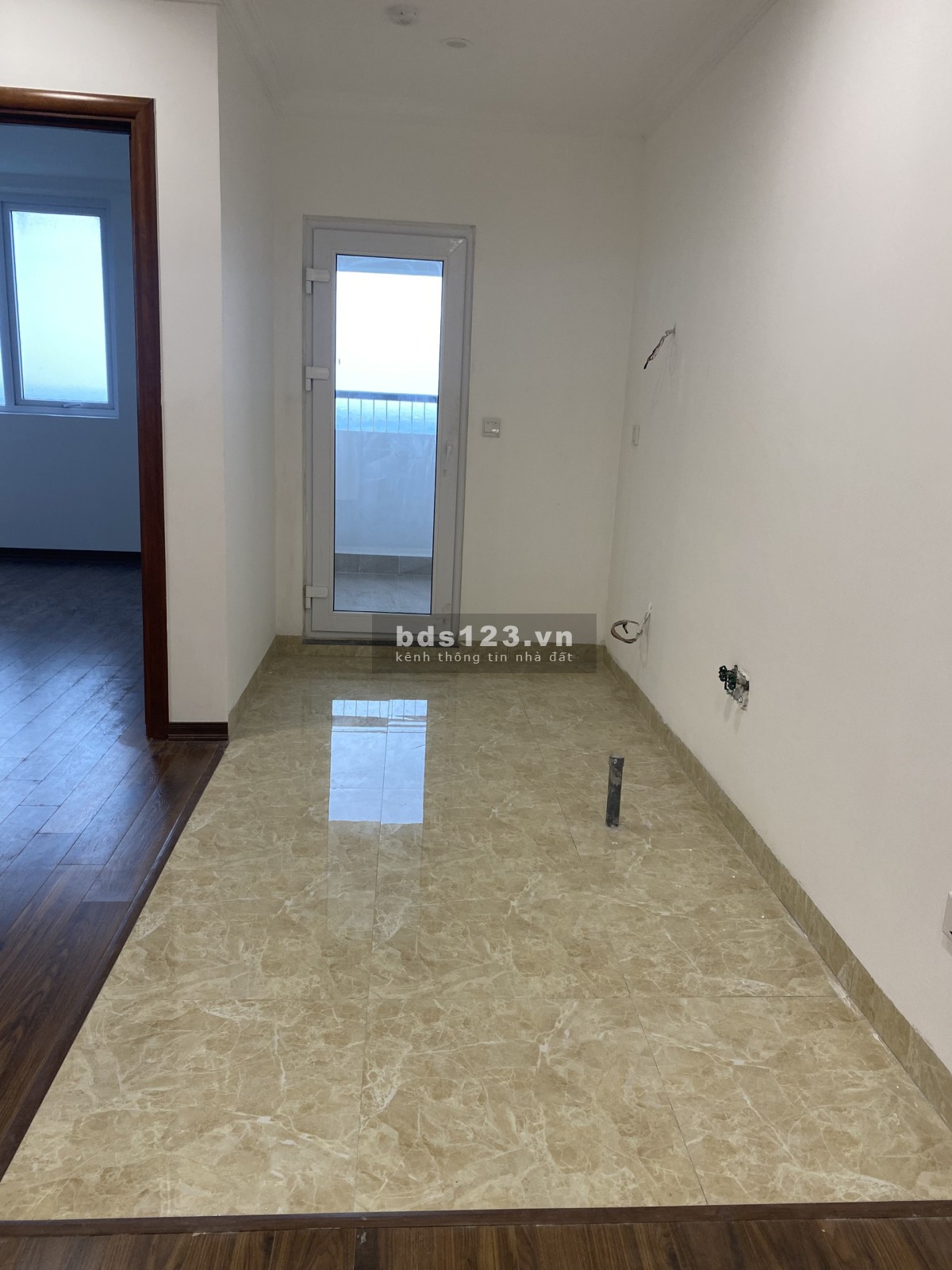 Bán căn ngoại giao 3PN diện tích 77m2 đẹp nhất dự án Eurowindow. Tầng cao view thoáng