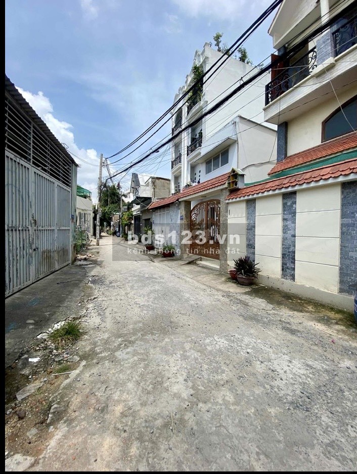 Bán nhà riêng Tô Ngọc Vân quận 12 hẻm xe tải 1 trệt 1 lầu