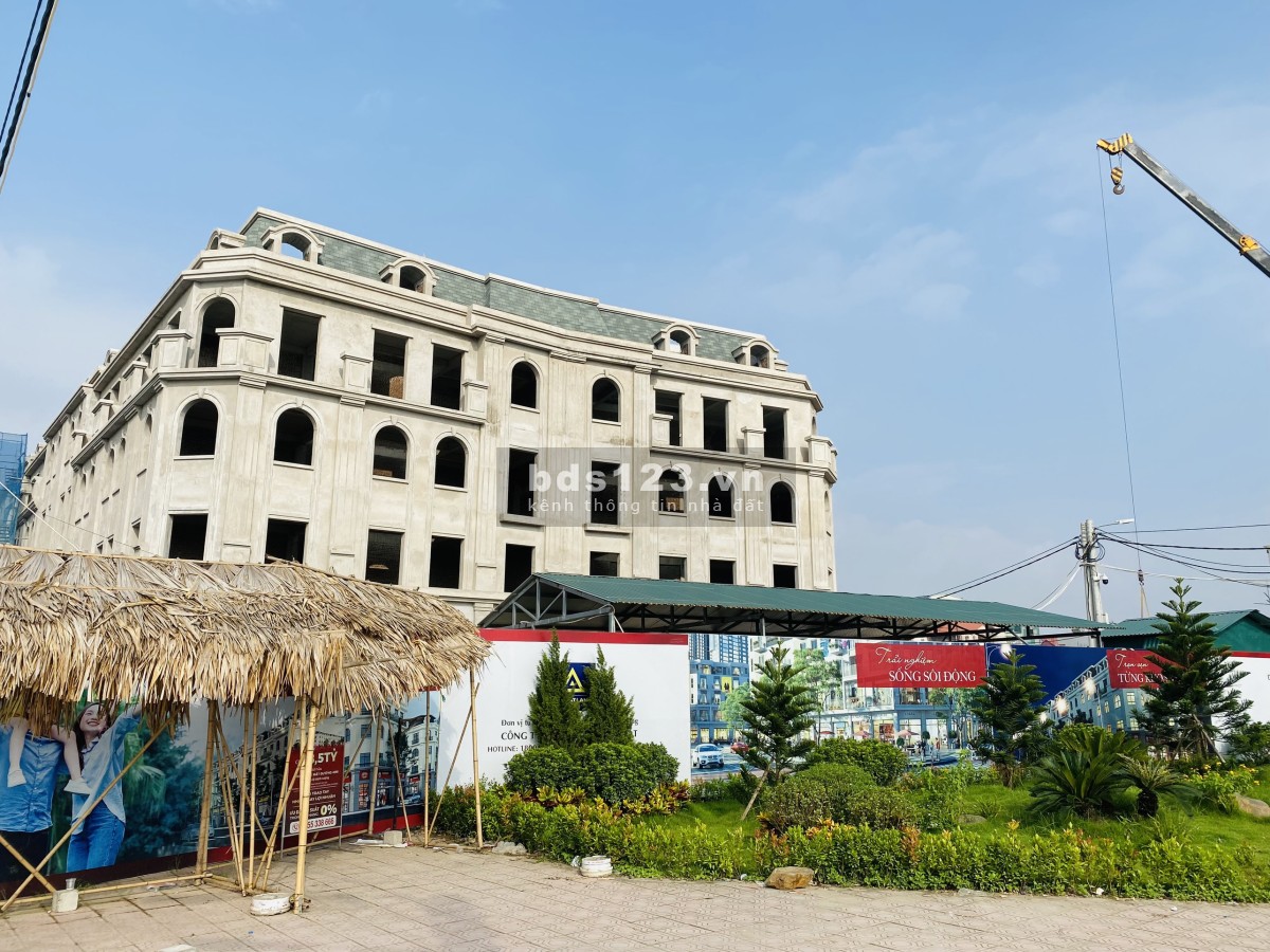 Bán shophouse 5 tầng, mặt đường lớn 22m dự án Sơn Đồng Center, CK 8%, cam kết thuê lại 12 tháng