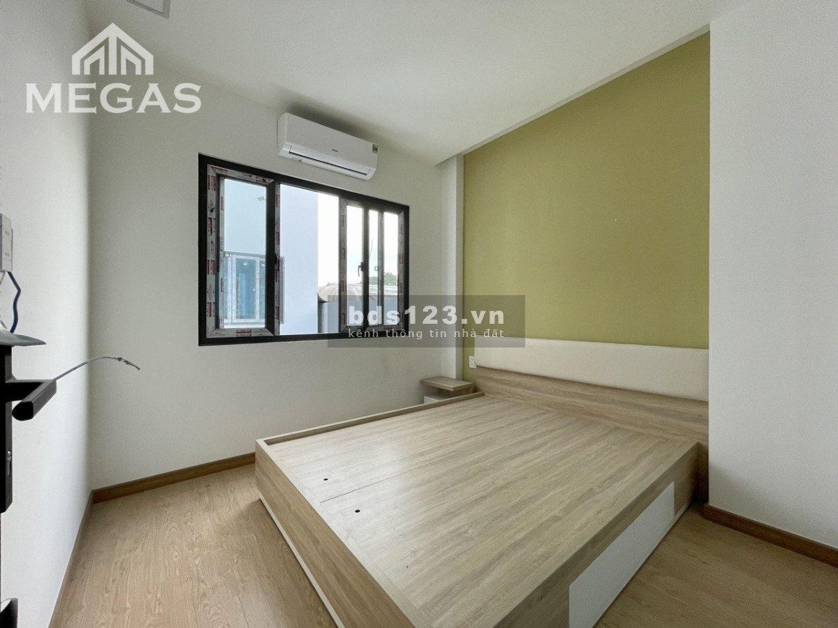 Căn Hộ Dịch Vụ Mới 100% ngay Nguyễn Thái Sơn Dương Quảng Hàm Vincom VLU 3p đi xe
