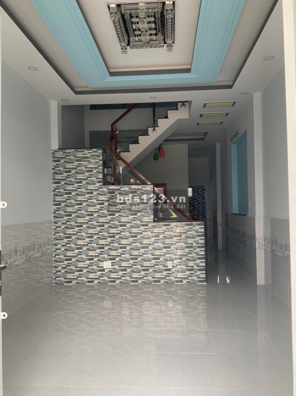 Bán Nhà Mặt Tiền Hẻm Thông 6m diện tích 54m² giá 1,65 tỷ đồng nhà có sổ hồng riêng
