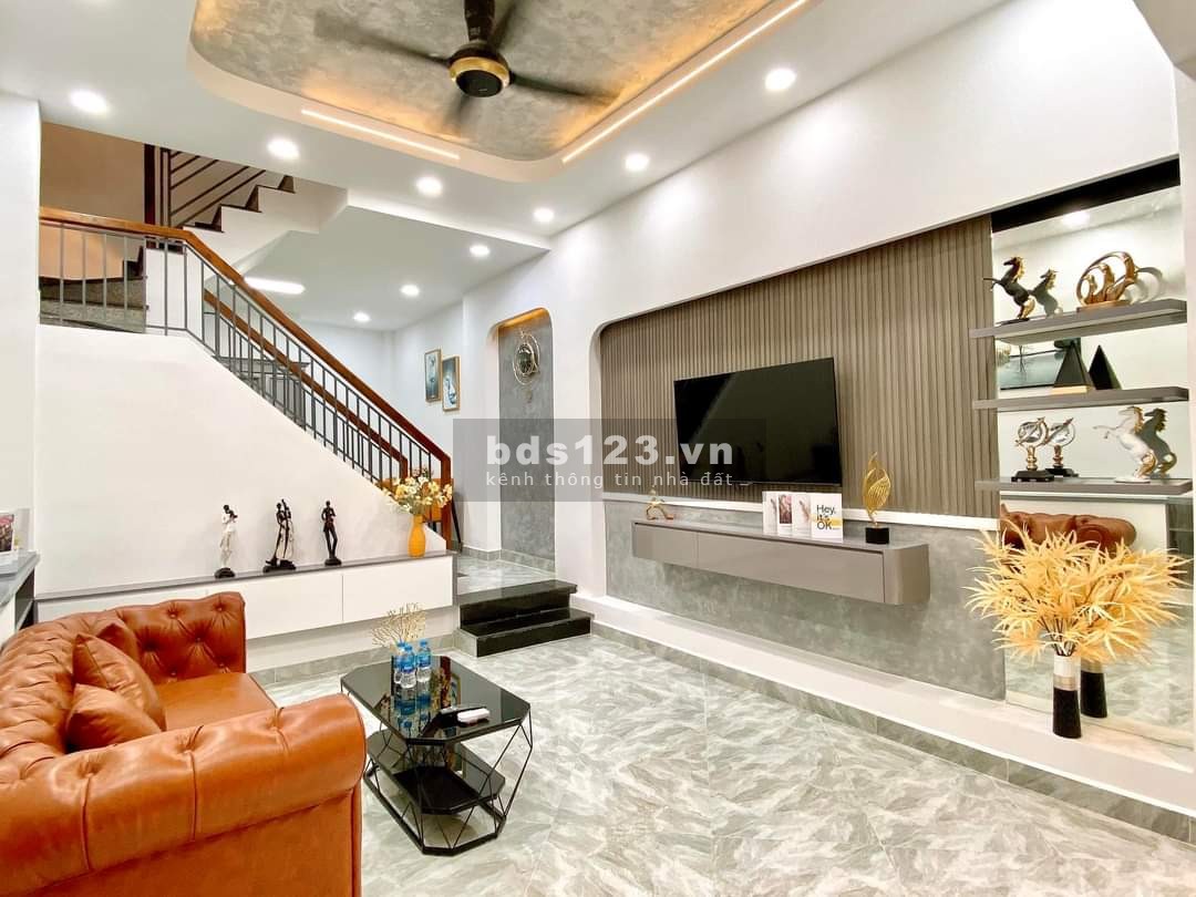 Bán nhà hẻm xe hơi Nguyễn Văn Khối Gò Vấp DTSD 42m² x 3 tầng giá 5,85 tỷ