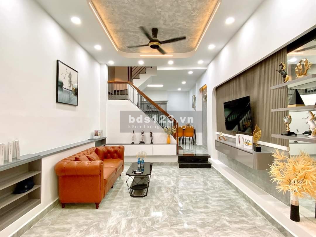 Bán nhà hẻm xe hơi Nguyễn Văn Khối Gò Vấp DTSD 42m² x 3 tầng giá 5,85 tỷ