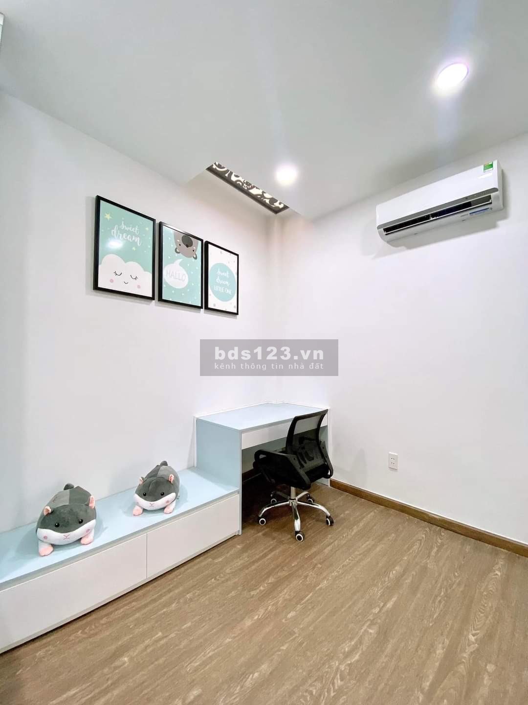Bán nhà hẻm xe hơi Nguyễn Văn Khối Gò Vấp DTSD 42m² x 3 tầng giá 5,85 tỷ