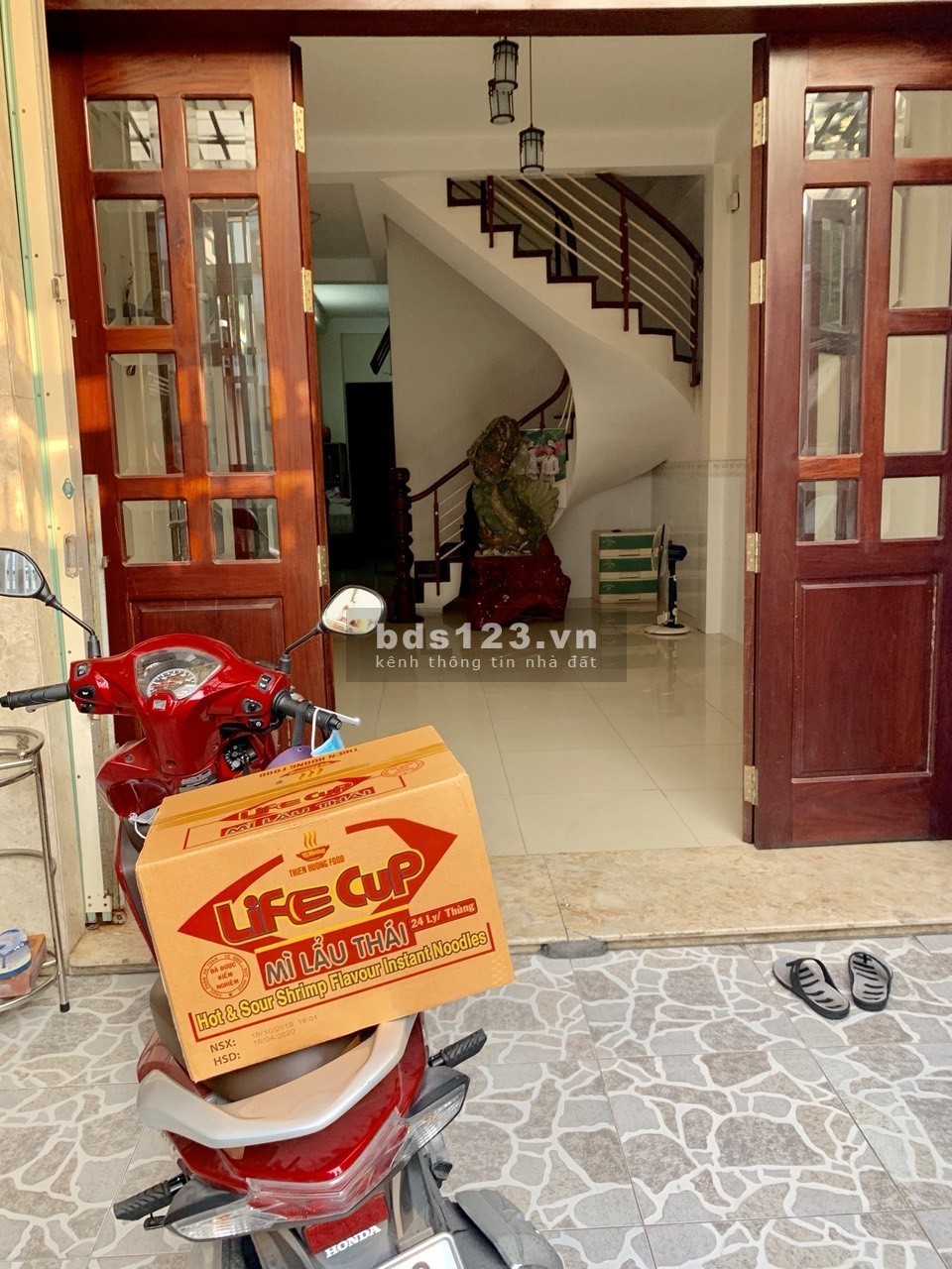 Bán nhà mặt tiền 3 tầng Ba Vân, Bàu Cát, thuận tiện kinh doanh giá chỉ 9,2 tỷ