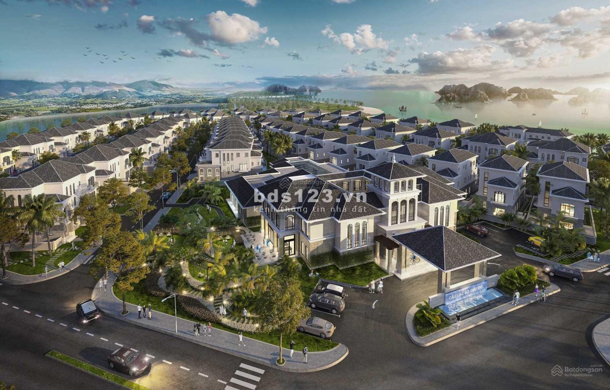 Tôi cần bán căn biệt thự 700m2 đẹp nhất Hạ Long view biển hồ, công viên compound khép kín lâu dài