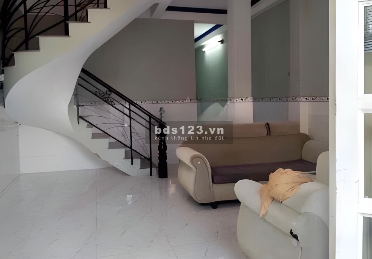 Cho thuê nhà 4PN Đường 49, gần chợ Hiệp Bình, Gigamal, Thủ Đuced