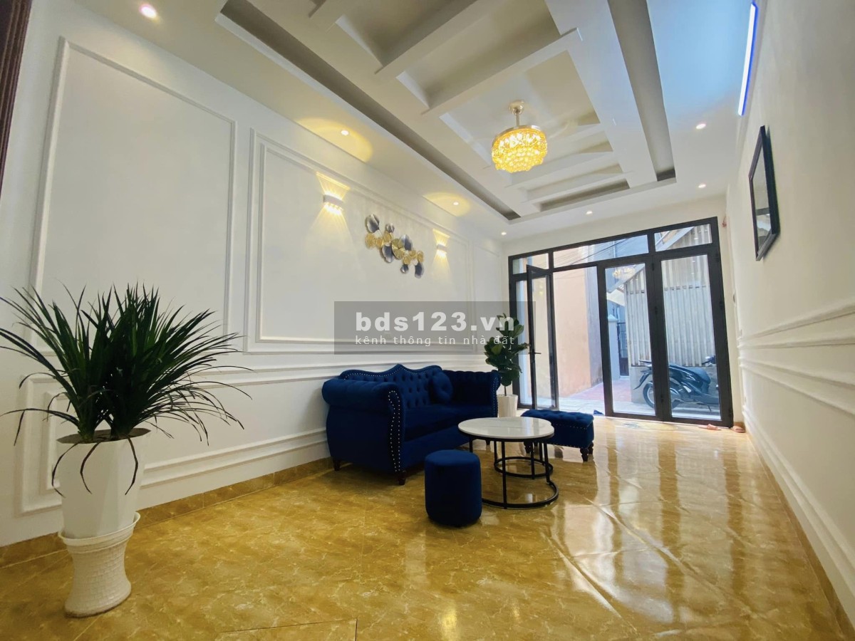 Bán nhà Phú Đô, lô góc, ô tô đỗ cửa, kinh doanh DT 38m² x 5 tầng, giá hơn 4 tỷ LH 03 6969 8383