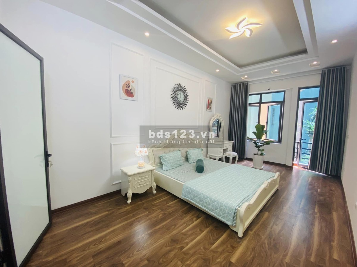 Bán nhà Phú Đô, lô góc, ô tô đỗ cửa, kinh doanh DT 38m² x 5 tầng, giá hơn 4 tỷ LH 03 6969 8383